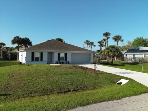 450 Kendall Avenue Sebastian FL 32958