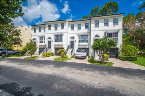 1670 42nd Square Vero Beach FL 32960