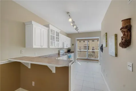1670 42nd Square Vero Beach FL 32960