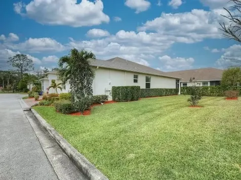 7474 Great Oak Place Vero Beach FL 32966
