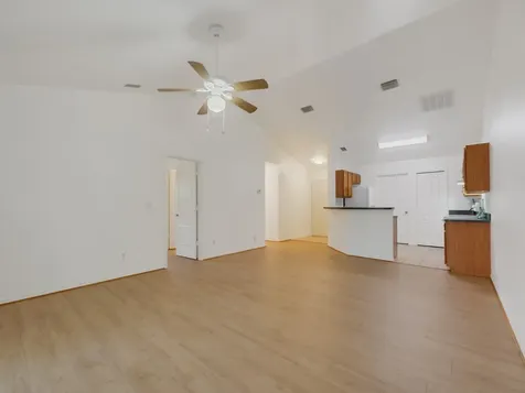 11171 Airport Drive Sebastian FL 32958