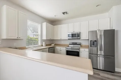 9911 E Verona Circle Vero Beach FL 32966