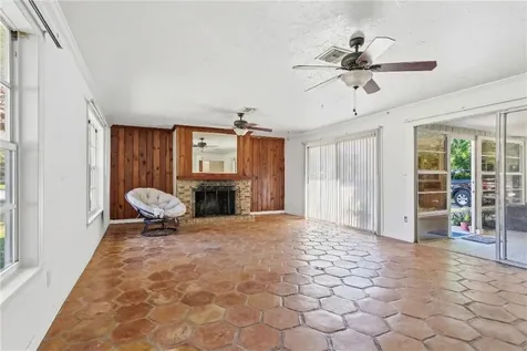 1850 25th Avenue Vero Beach FL 32960