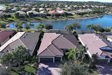 5038 Pendleton Square Vero Beach FL 32967