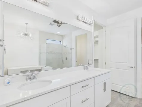 5038 Pendleton Square Vero Beach FL 32967