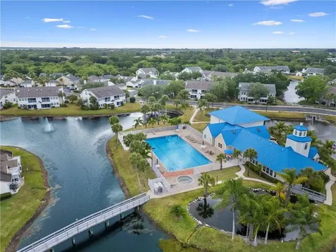 1940 Westminster Circle Vero Beach FL 32966