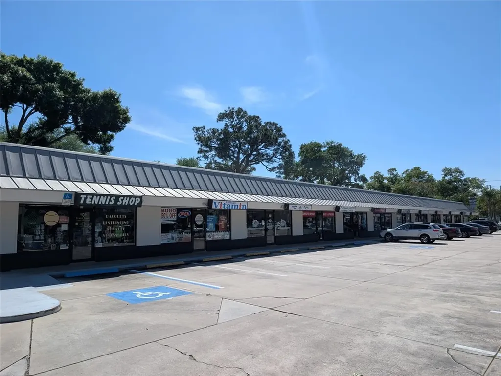 935 17th Street Vero Beach FL 32960