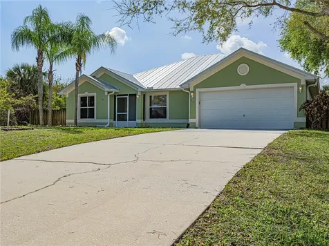 865 Beard Avenue Sebastian FL 32958