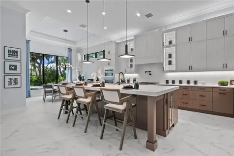 9259 Seaglass Court Vero Beach FL 32963