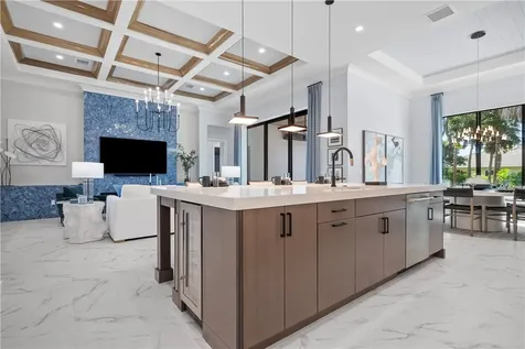 9259 Seaglass Court Vero Beach FL 32963