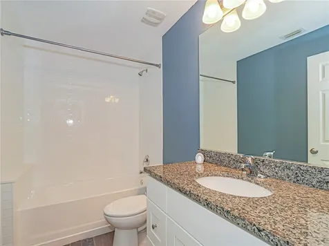 6185 6th Place Vero Beach FL 32968