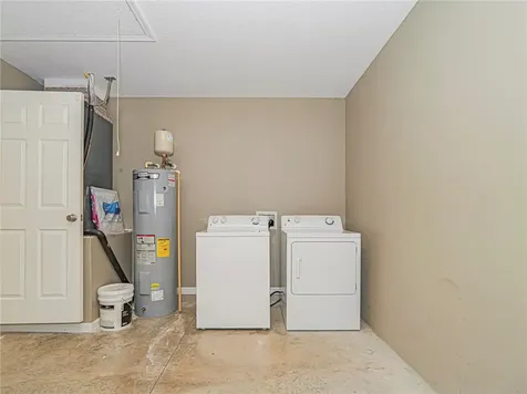 6185 6th Place Vero Beach FL 32968