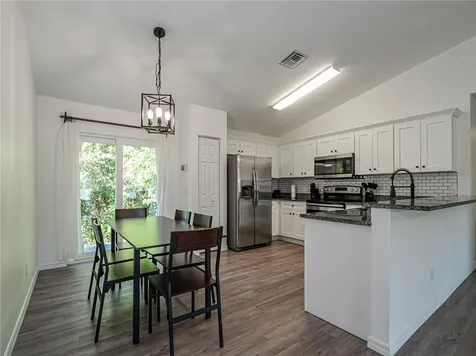 6185 6th Place Vero Beach FL 32968