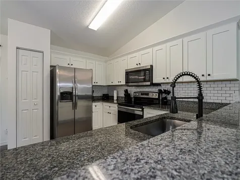 6185 6th Place Vero Beach FL 32968