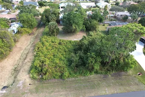 139 S Wimbrow Drive Sebastian FL 32958