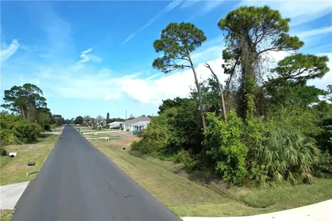 139 S Wimbrow Drive Sebastian FL 32958