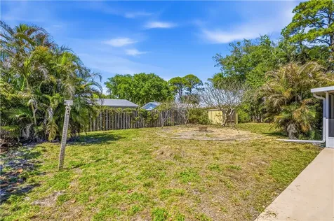 1202 SE Madison Avenue Stuart FL 34996