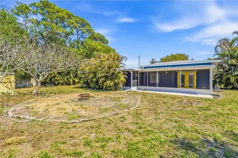 1202 SE Madison Avenue Stuart FL 34996