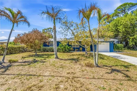 1202 SE Madison Avenue Stuart FL 34996