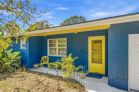 1202 SE Madison Avenue Stuart FL 34996