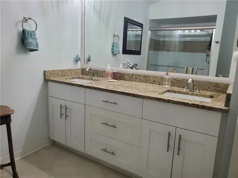 572 10th Place Vero Beach FL 32960