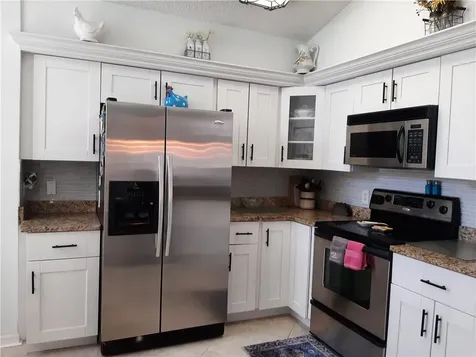 572 10th Place Vero Beach FL 32960