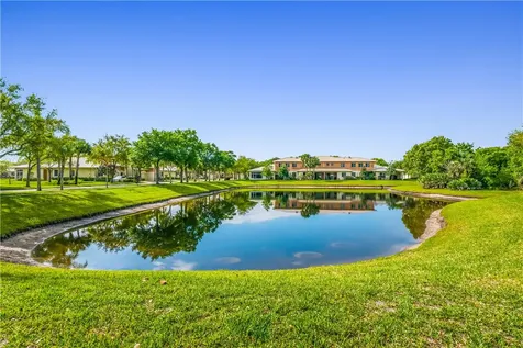2522 Stockbridge Square SW Vero Beach FL 32962