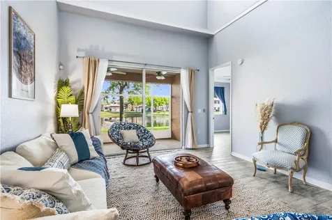 2522 Stockbridge Square SW Vero Beach FL 32962