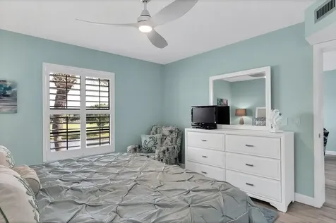 33 Plantation Drive Vero Beach FL 32966