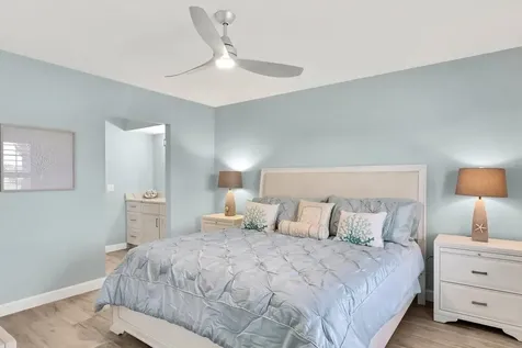 33 Plantation Drive Vero Beach FL 32966