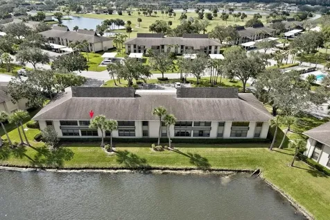 33 Plantation Drive Vero Beach FL 32966