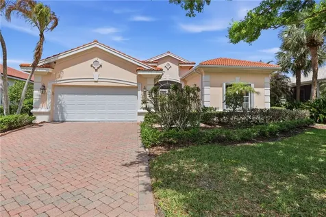 1332 W Island Club Square Vero Beach FL 32963