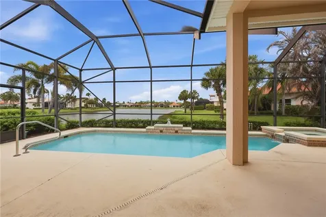 1332 W Island Club Square Vero Beach FL 32963