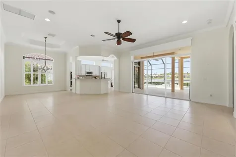1332 W Island Club Square Vero Beach FL 32963