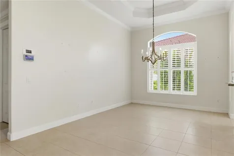 1332 W Island Club Square Vero Beach FL 32963