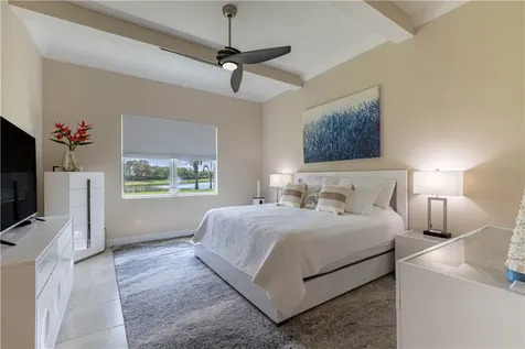 510 Caroline Drive Vero Beach FL 32968