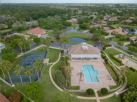 510 Caroline Drive Vero Beach FL 32968
