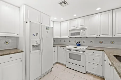 2731 Ocean Drive Vero Beach FL 32963