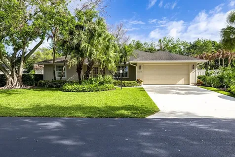 810 Fox Trail SW Vero Beach FL 32962