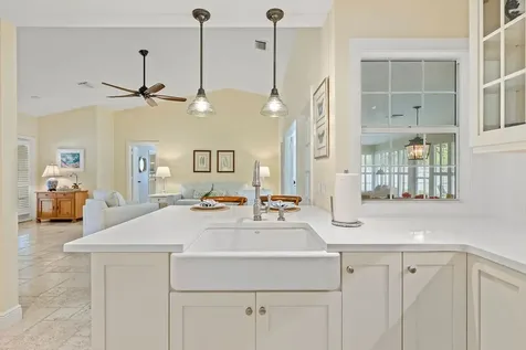 810 Fox Trail SW Vero Beach FL 32962