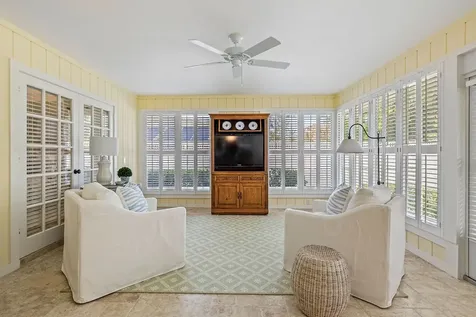 810 Fox Trail SW Vero Beach FL 32962