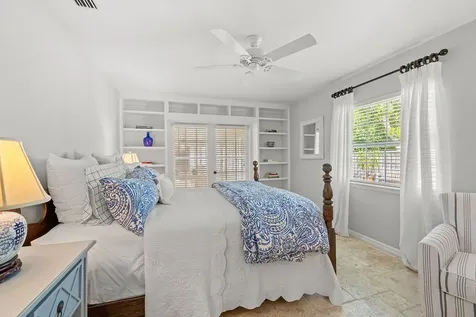 810 Fox Trail SW Vero Beach FL 32962
