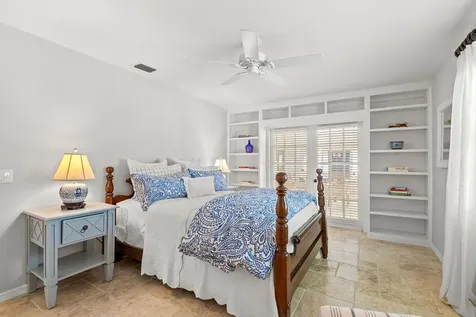 810 Fox Trail SW Vero Beach FL 32962