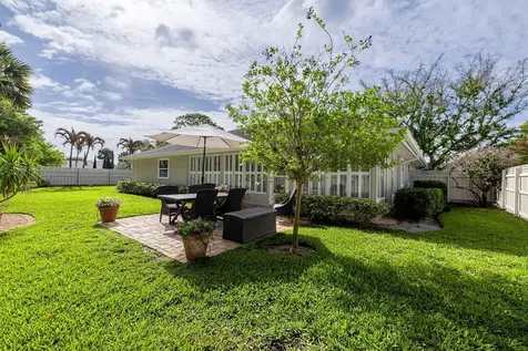 810 Fox Trail SW Vero Beach FL 32962