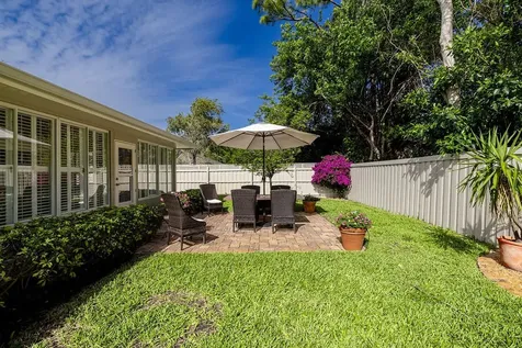 810 Fox Trail SW Vero Beach FL 32962