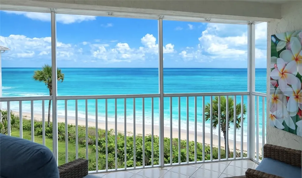 8880 N Sea Oaks Way Vero Beach FL 32963
