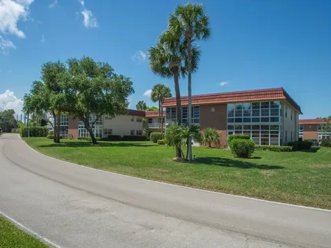 95 Spring Lake Drive SW Vero Beach FL 32962