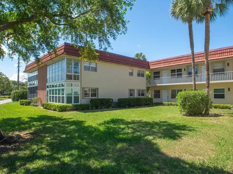 95 Spring Lake Drive SW Vero Beach FL 32962