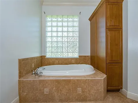 5836 Pine Ridge Circle Vero Beach FL 32967