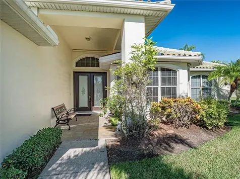 5836 Pine Ridge Circle Vero Beach FL 32967